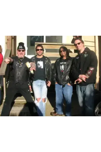 Erik Lannon IMG 3 (400 x 600)